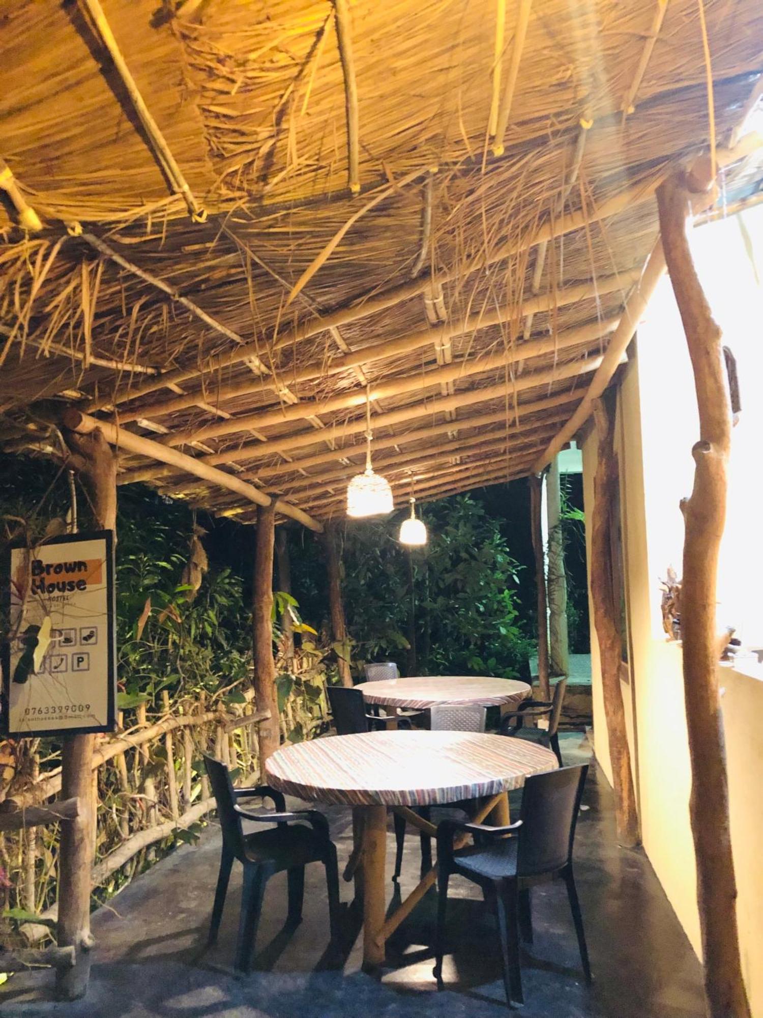 Ella Brown House Hotel Bagian luar foto