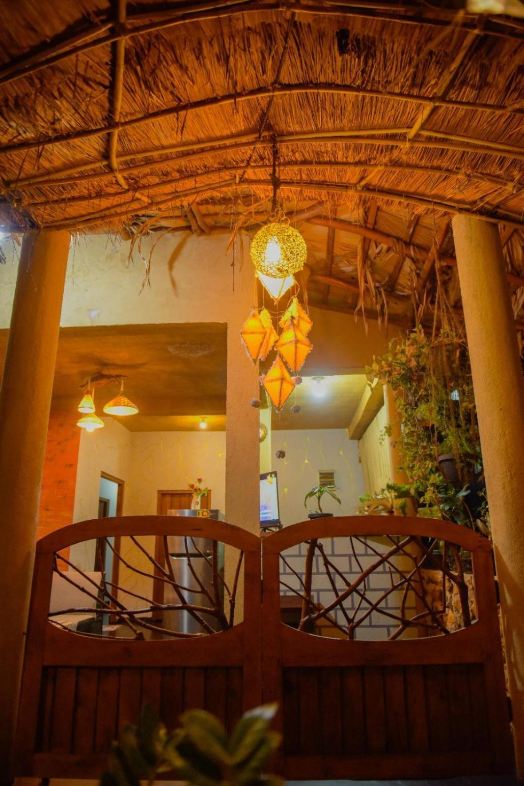 Ella Brown House Hotel Bagian luar foto